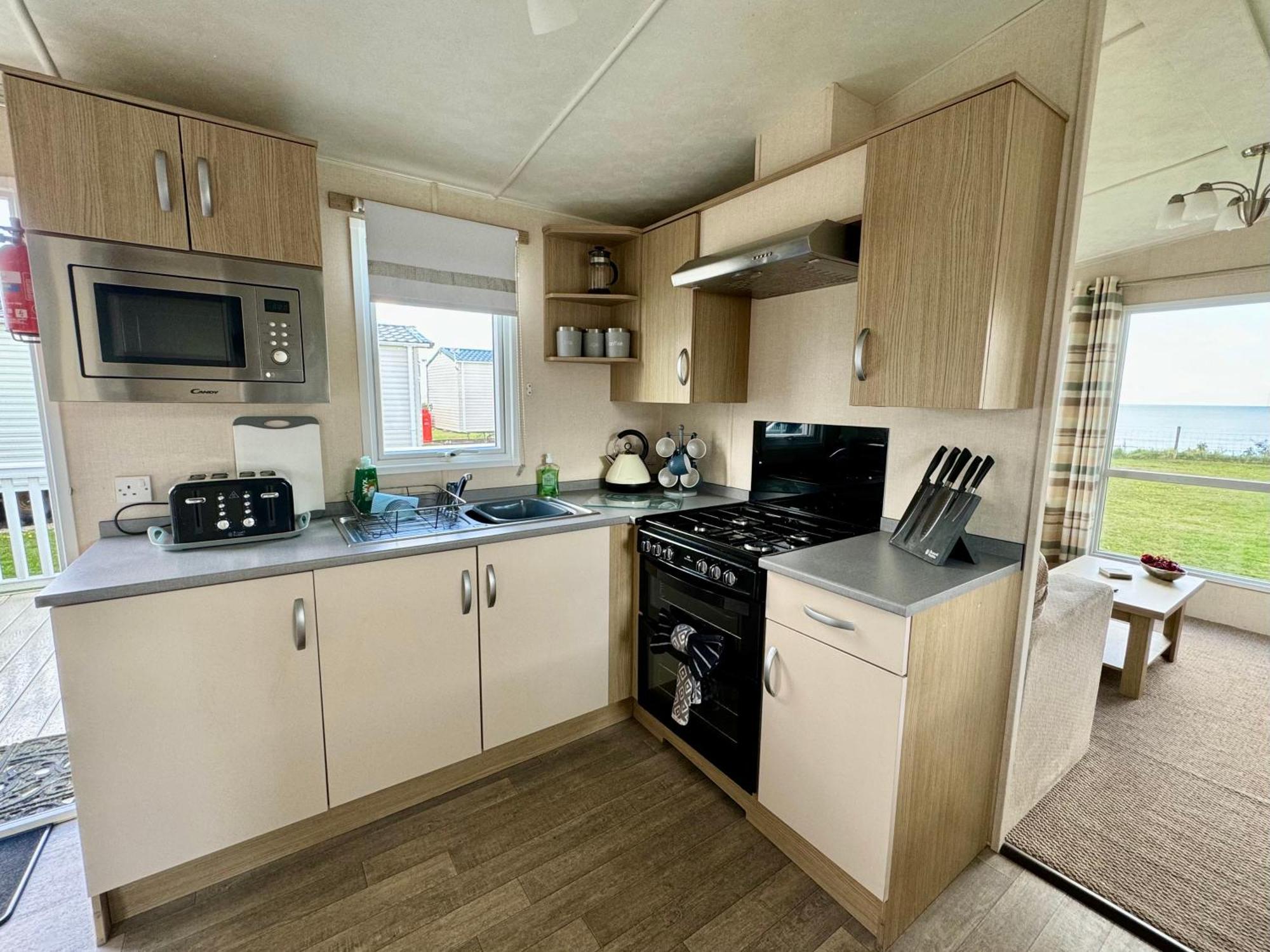 New Sea View Platinum Caravan With Huge Decking Newcastle upon Tyne Dış mekan fotoğraf